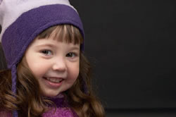 new4_Little girl in toque uid 1343688.jpg