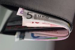 new10_Euro bills in black leather wallet.jpg