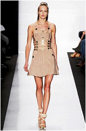 tn_Herve Leger