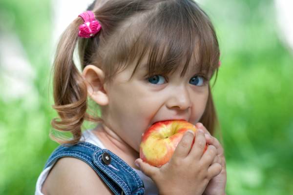 images_apple-kid-600x400.jpg