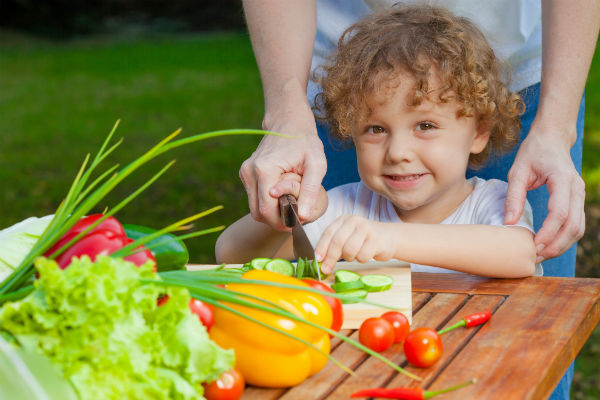 images_boy_veggies_cutting_cooking_mom_parent_learning_helping_pic.jpg