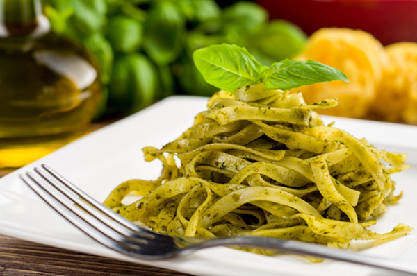 images_taliateles-me-pesto-rokas-chefoulis.gr_.jpg