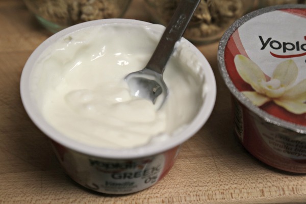 images_0aaaaaayogurt.jpg