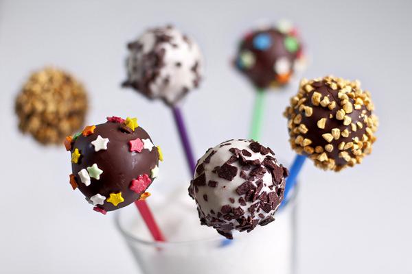 images_28112016_2_cake-pops-chefoulis.gr_.jpg