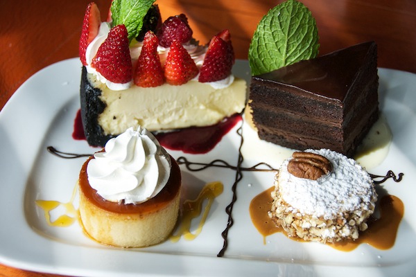 images_8112016_dessert-sampler.jpeg