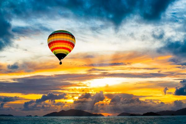 images_10122016_stock-hot-air-ballon-sunset-let-go-3e1a.jpg_thumb_600w-rectangle.jpg