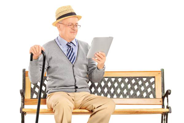 images_1212017_Pensioner-tablet-600x400.jpg