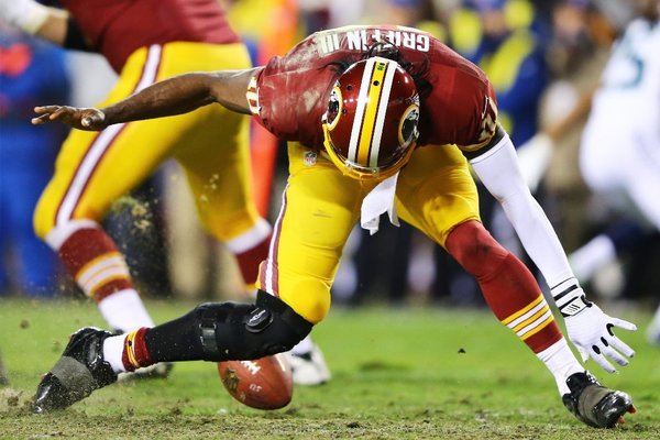 images_2832017_2_la-sp-sn-rg3-knee-injury-shanahan-20130107-001.jpg