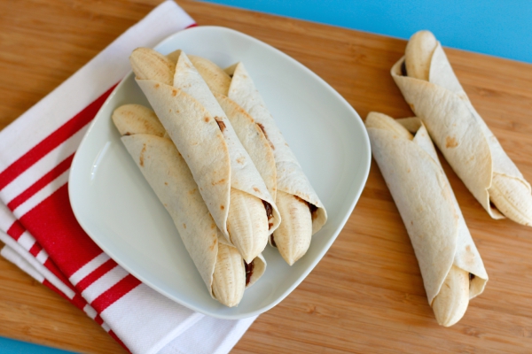 images_1452017_Make-Banana-Hazelnut-Burritos-Recipe-for-an-After-School-Snack.jpg