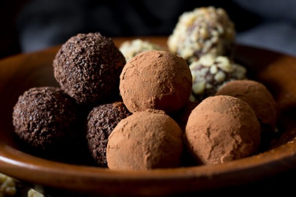 images_652017_2_sugar-free-chocolate-truffles-17-600x400.jpg