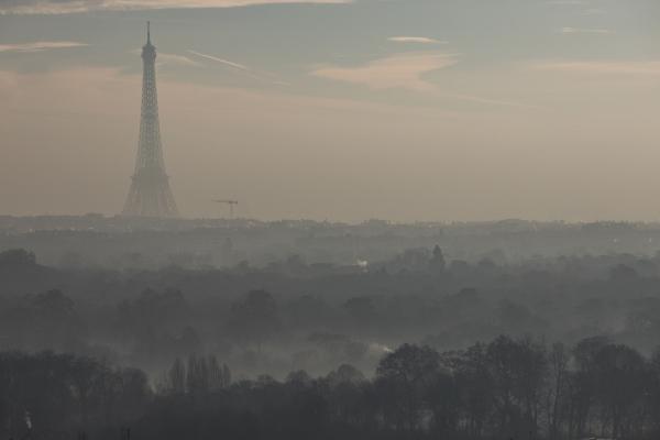 images_1262017_Paris-imposes-travel-restriction-for-third-day-to-combat-air-pollution.jpg