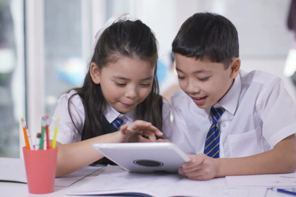 images_2362017_boys-girls-school.jpg