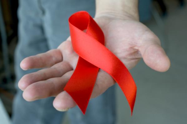 images_2382017_world-aids-day.jpg
